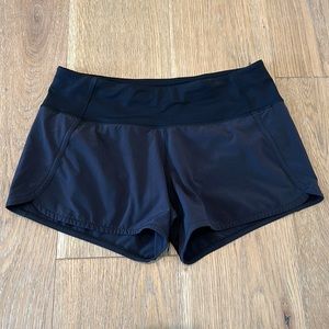 Lululemon Run Times Shorts, Black size 6